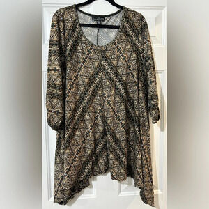 1X FRENCH LAUNDRY Brown Shark Bite Hem Top